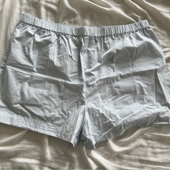 Aritzia Wilfred Free Breeze Shorts - Picture 5 of 7